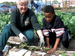 intergenerational_garden